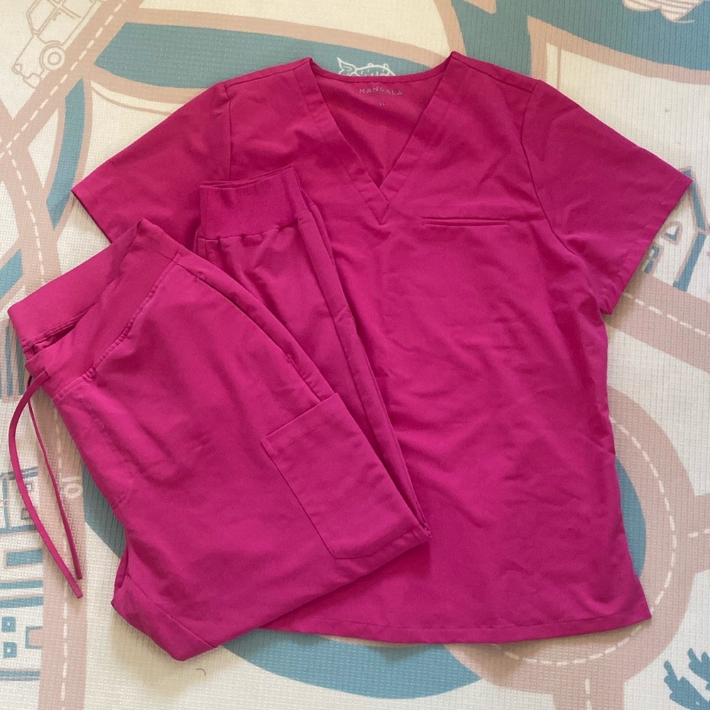 Mandala Scrub Set - Electric Pink